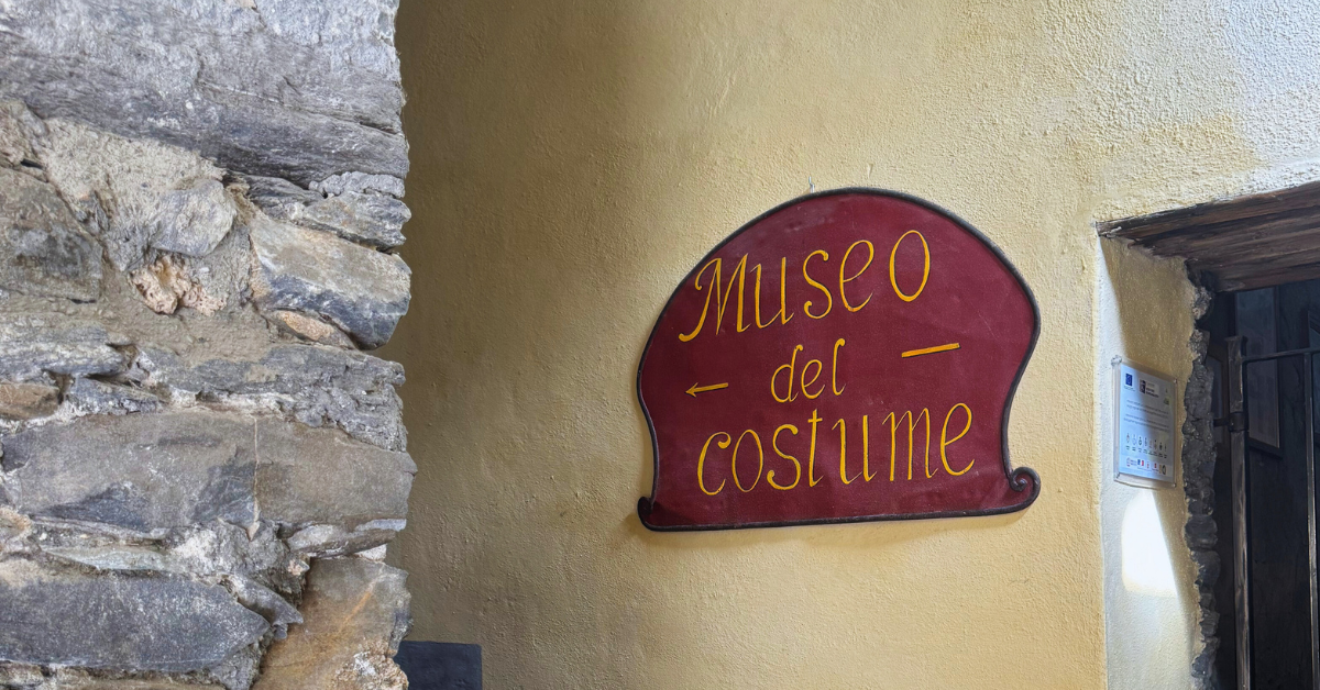 Il Museo del Costume e dell’Artigianato Tessile di Chianale: l’abito come identità